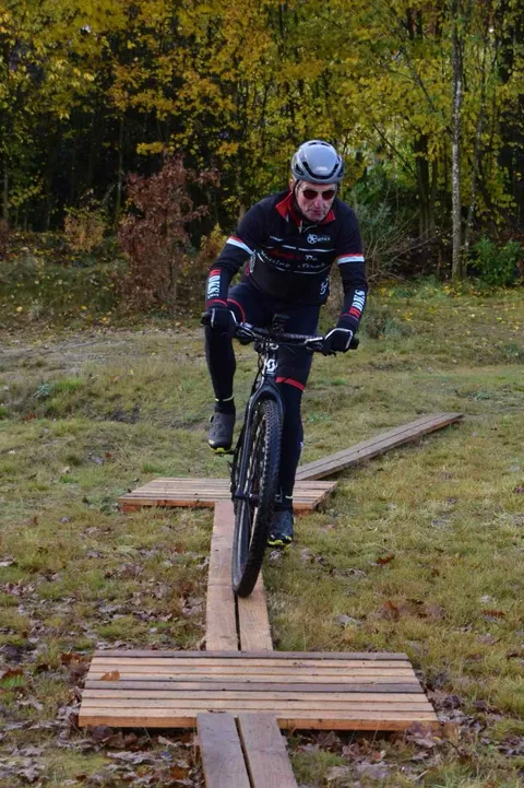 MTB-clinic van HDKS op ons bikepark, foto 6