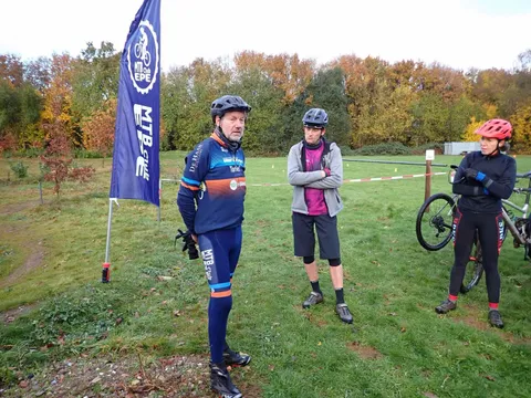 MTB-clinic van HDKS op ons bikepark, foto 1